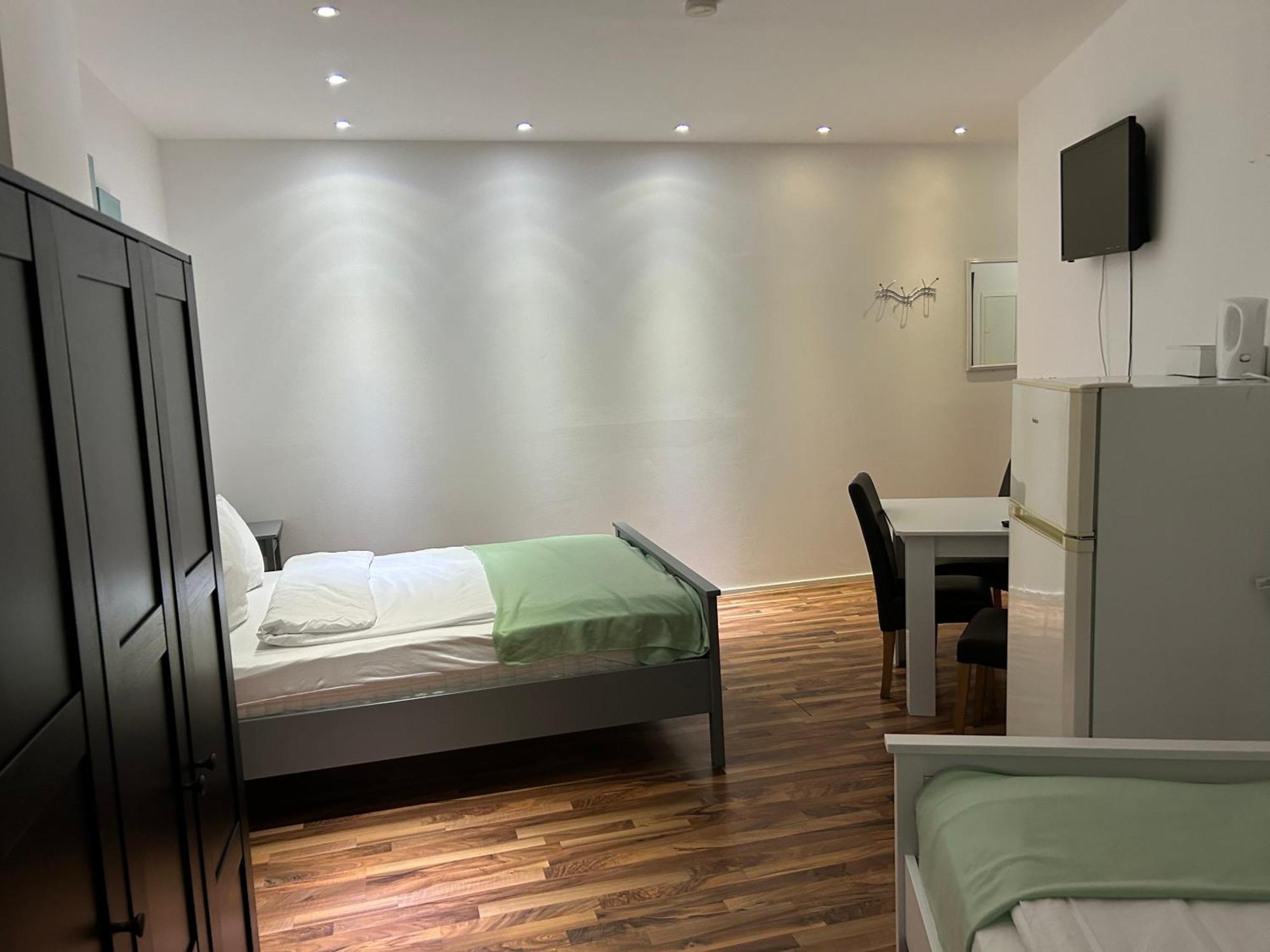 Pension Baku Фюрт Экстерьер фото