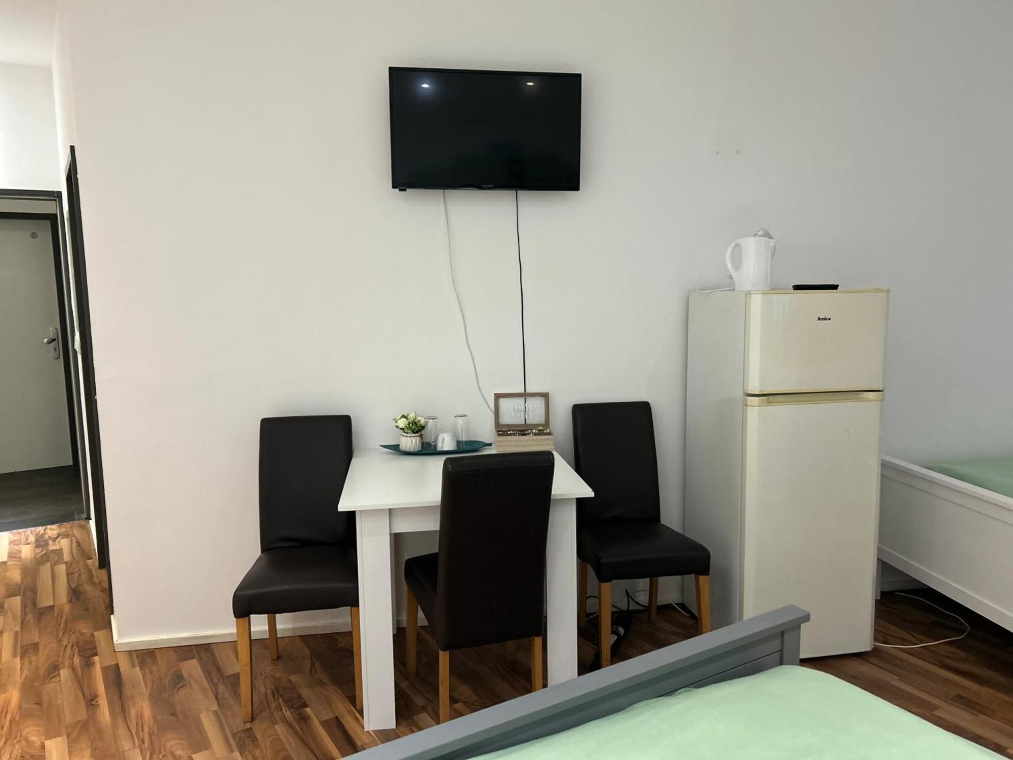 Pension Baku Фюрт Экстерьер фото