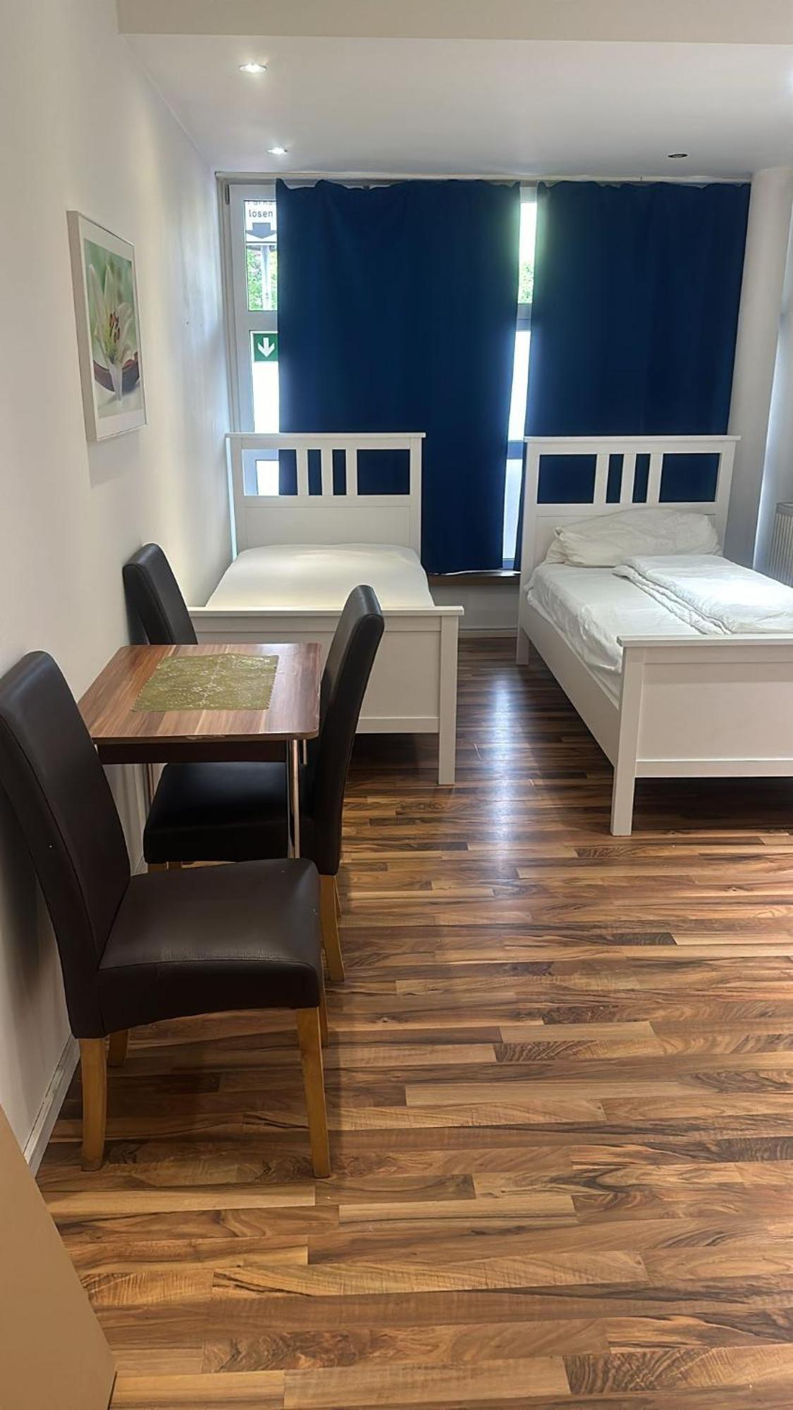 Pension Baku Фюрт Экстерьер фото